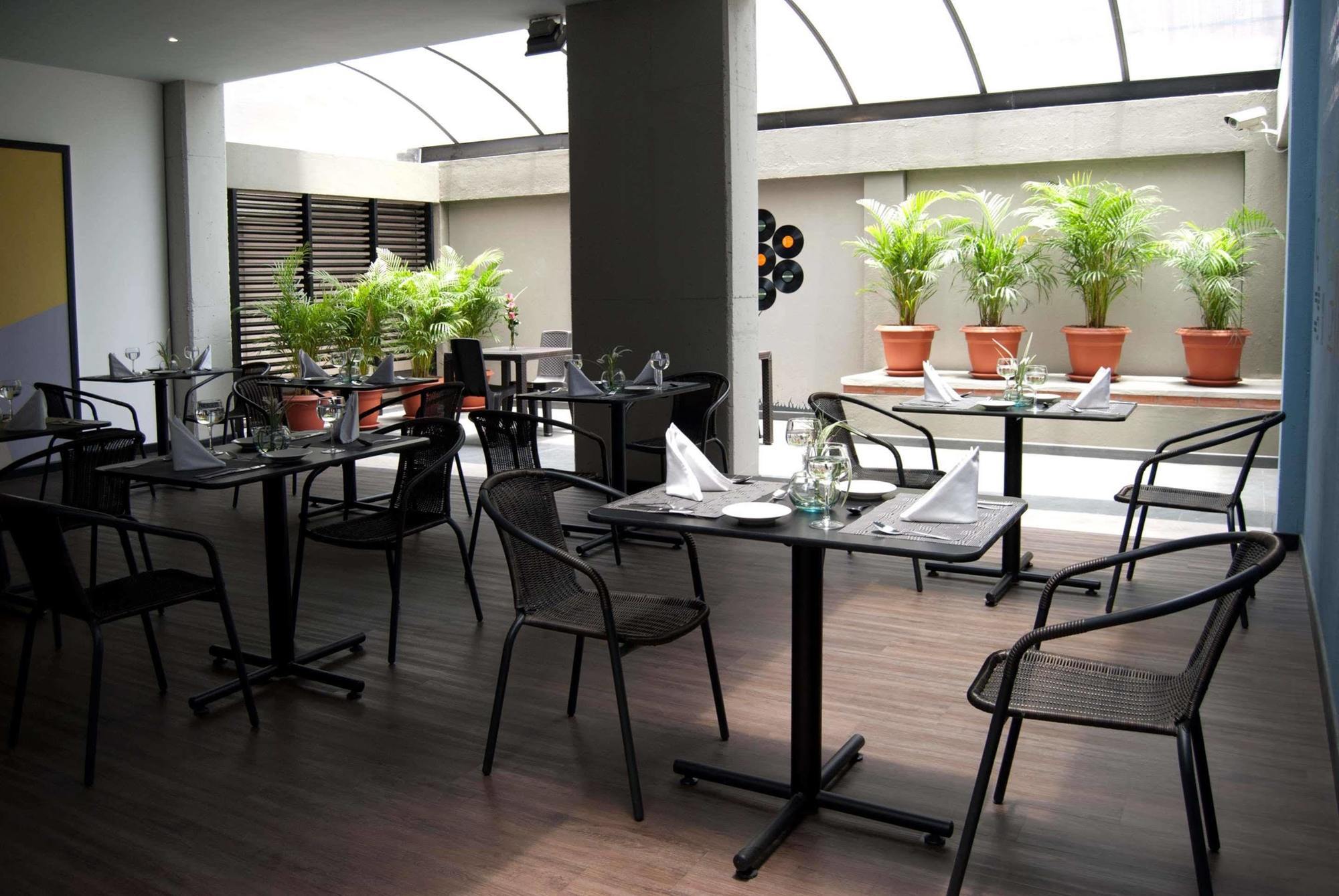 Best Western Calleja Suites Bogotá Exterior foto